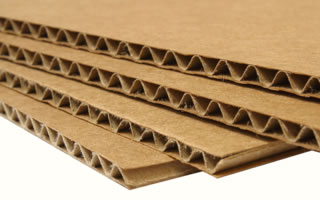 Cajas de cartón ondulado canal Master'in simple